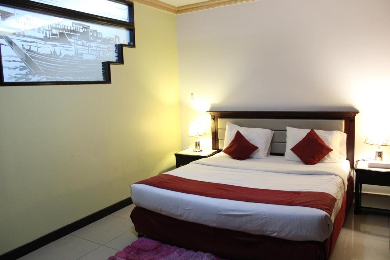 Oriental Corner Hotel Apartments Llc Дубай Екстериор снимка