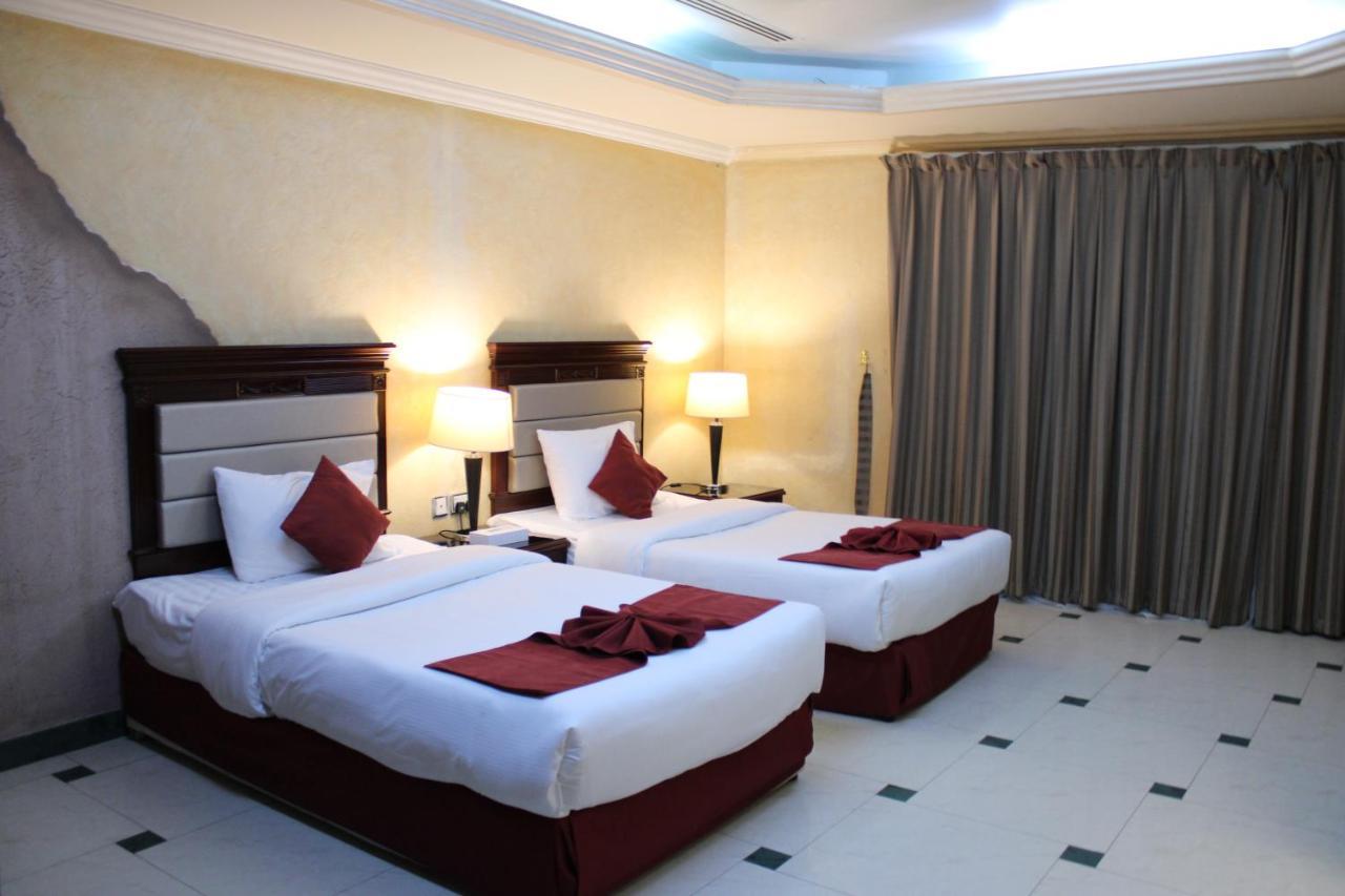 Oriental Corner Hotel Apartments Llc Дубай Екстериор снимка